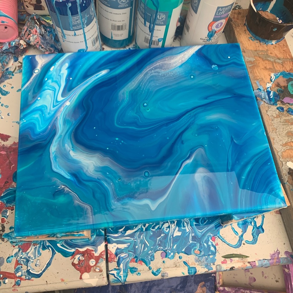 11x12 acrylic pour open cup